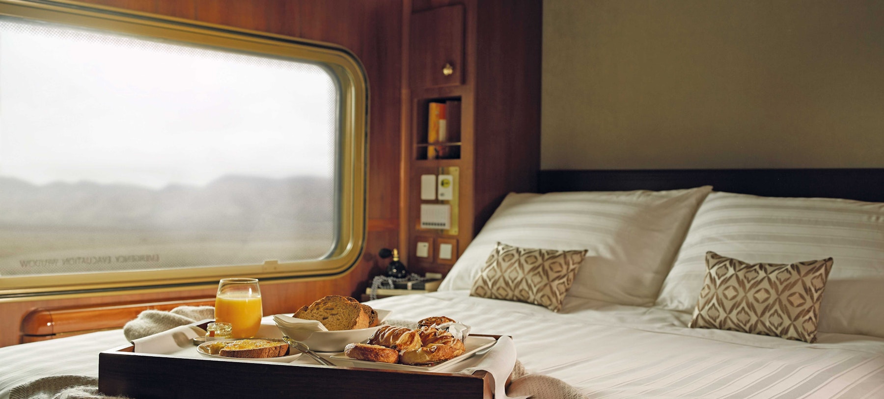 1510_TheGhan_Platinum58231_JPEG